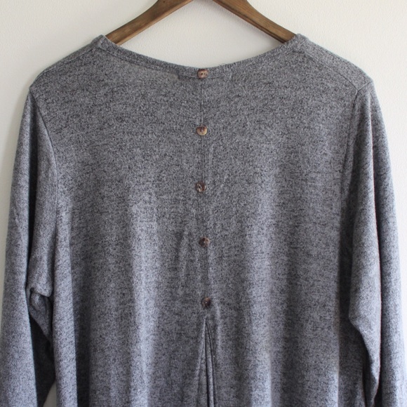 Coin 1804 Long Sleeve Pleat Tiered Button Back Tunic 2X Preowned - Picture 5 of 8